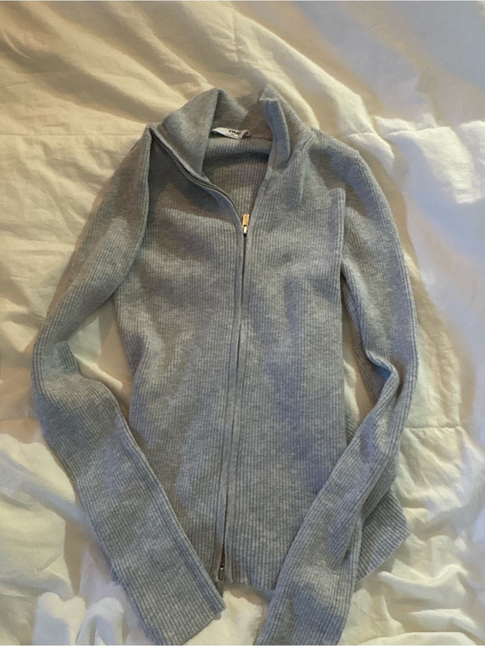 aritzia relay zip up